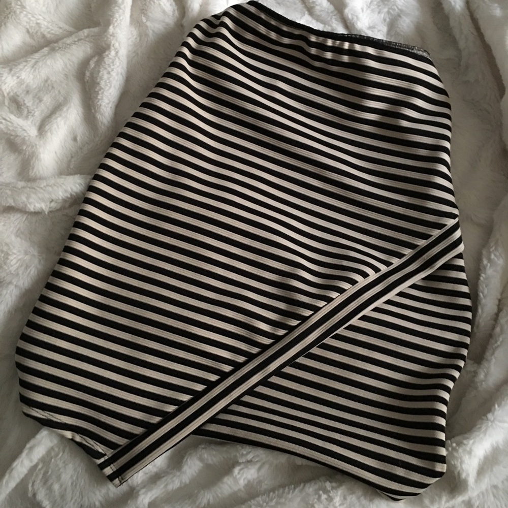 Striped asymmetrical  pencil skirt